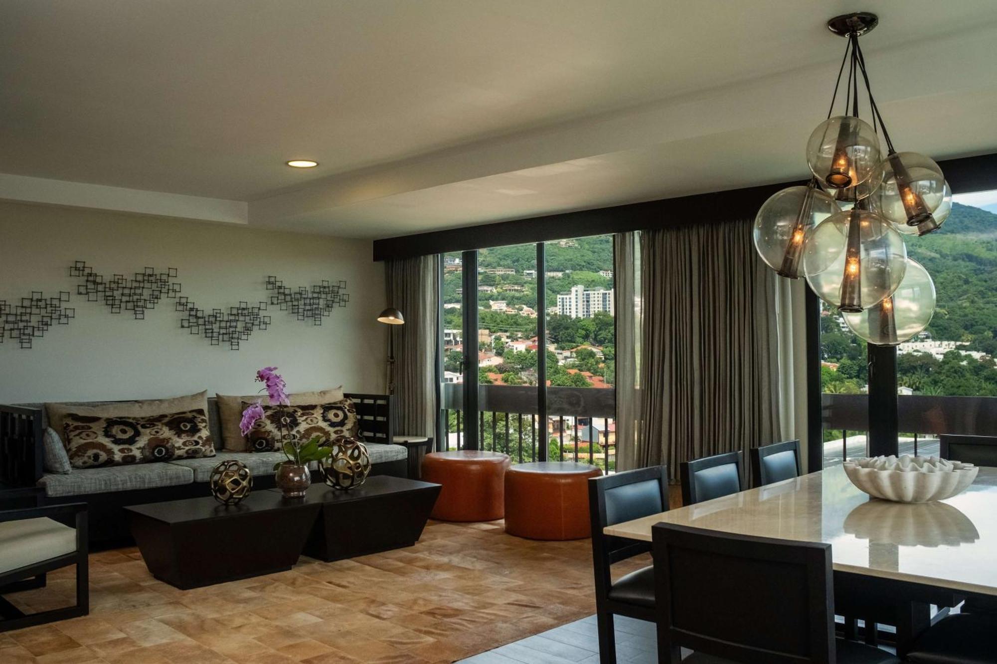 Hilton 5* San Salvador