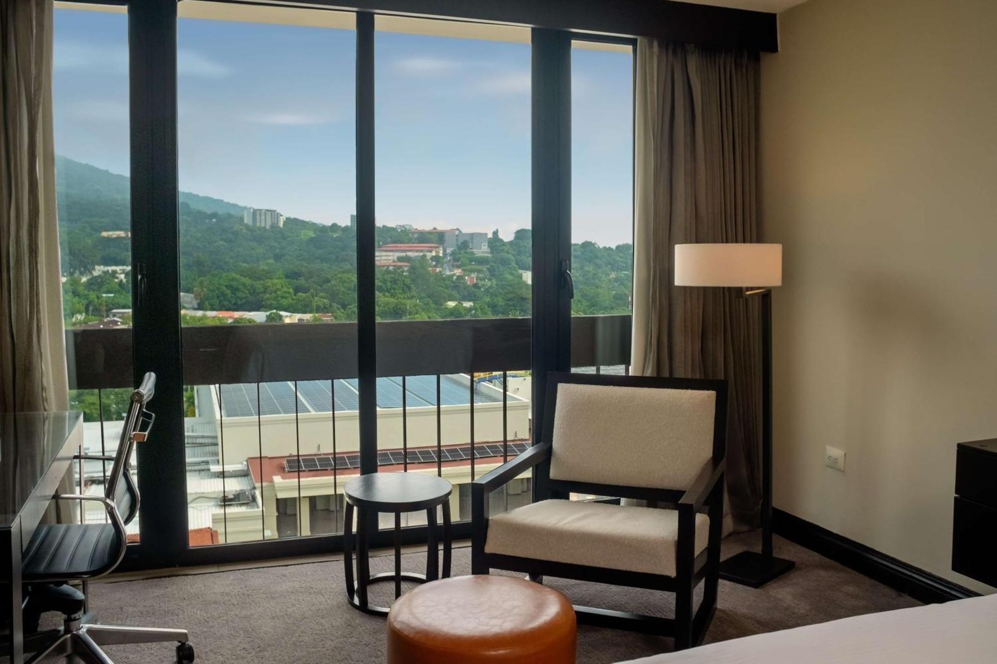 Hilton 5*